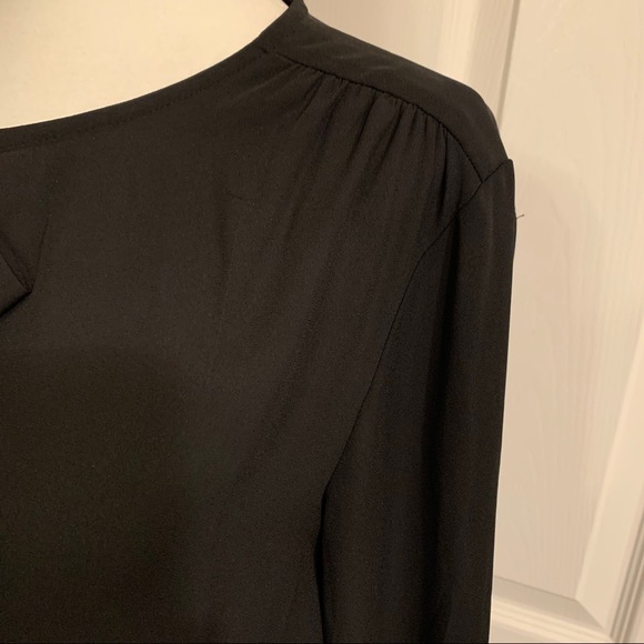 Blouse - Picture 2 of 4